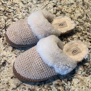 UGG Women's Knit Shearling Lined Slipper Clogs in Light Tan